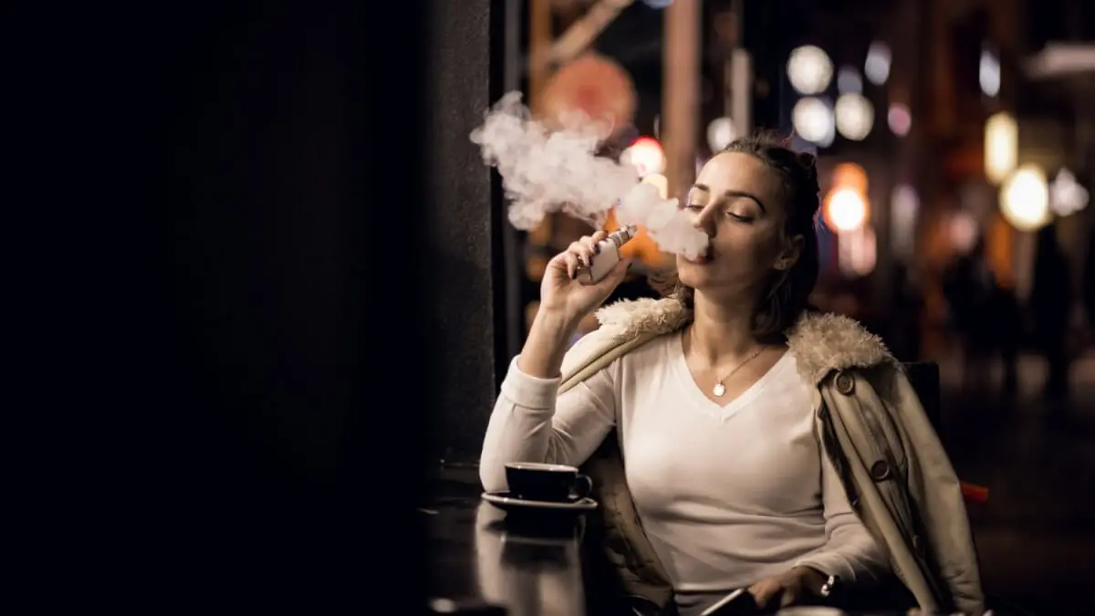 Frunk Bar Frozen Strawberry vape